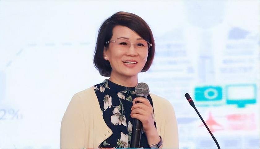 她被查<strong></p>
<p>金融圈</strong>，震动金融圈！