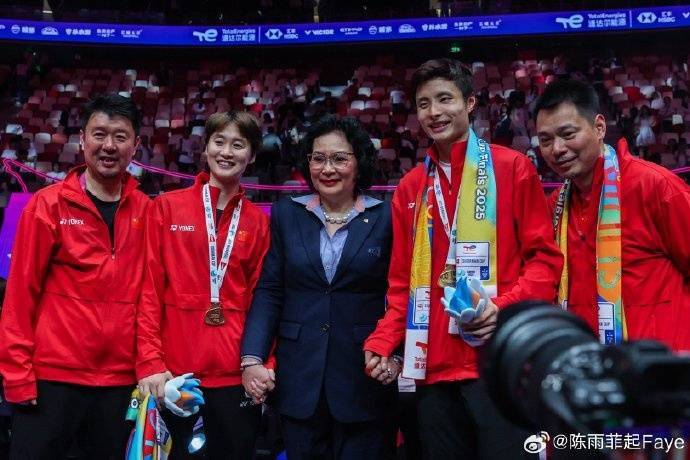 国羽苏迪曼杯夺冠后<strong></p>
<p>希望金融</strong>，陈雨菲发文说“我已付出当下所有”