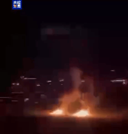 突发！印度向巴基斯坦三地发射导弹<strong></p>
<p>腾讯</strong>，巴方誓言回应！两架印空军战机被击落，巴方全国空域关闭48小时