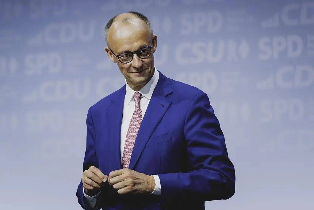 第二轮投票通过<strong></p>
<p>腾讯</strong>，默茨正式当选德国新任总理