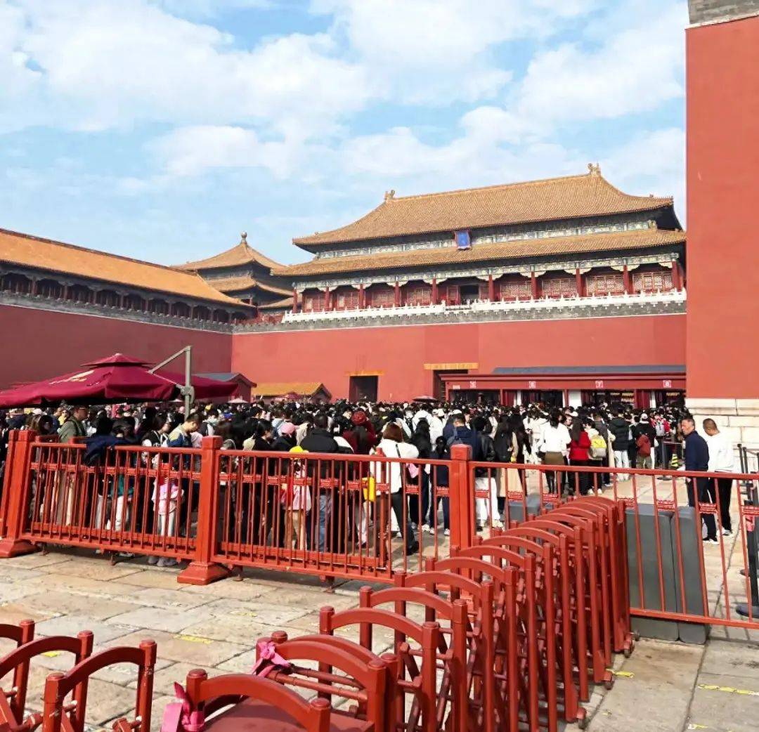 上海囡囡：去了一趟北京<strong></p>
<p>金融改革</strong>，忍不住想说说，北京给我的4个印象