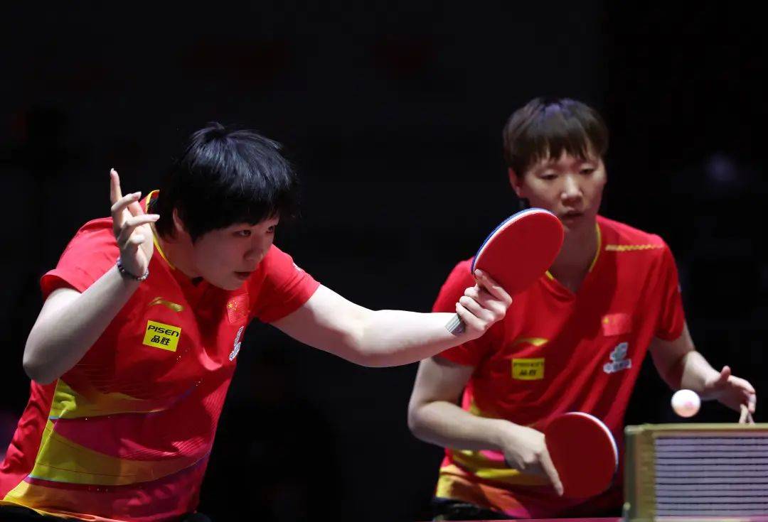 林诗栋再赢皮切福德<strong></p>
<p>金融网站</strong>，中国队8战全胜 | 国乒多哈5月18日成绩汇总