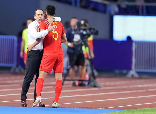 国足新帅人选初定<strong></p>
<p>网易金融</strong>，“老熟人”能走出新路子吗？