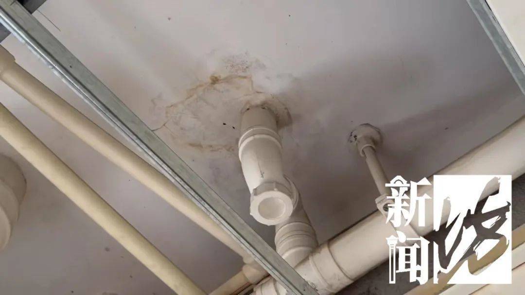 上海一老人拒绝疏通马桶<strong></p>
<p>赣州金融网</strong>，整栋楼天天被臭味“袭击”！邻居们真崩溃了