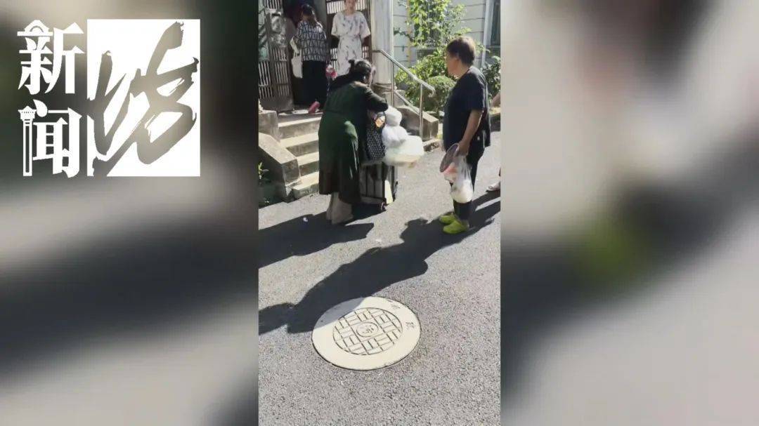 上海一老人拒绝疏通马桶<strong></p>
<p>赣州金融网</strong>，整栋楼天天被臭味“袭击”！邻居们真崩溃了