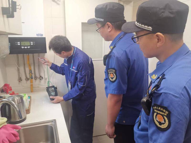 水管错接到燃气管上<strong></p>
<p>学校</strong>！北京海淀发生多起“水堵事故”