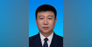 “85后”石磊履新吉林东辽县委书记<strong></p>
<p>门锁</strong>，此前担任该县县长
