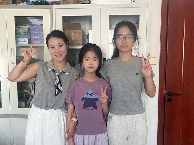 河南95后高校女辅导员“没苦硬吃”：暑假自驾1000公里家访<strong></p>
<p>永辉超市股票</strong>，从电三轮到汽车，已坚持两年