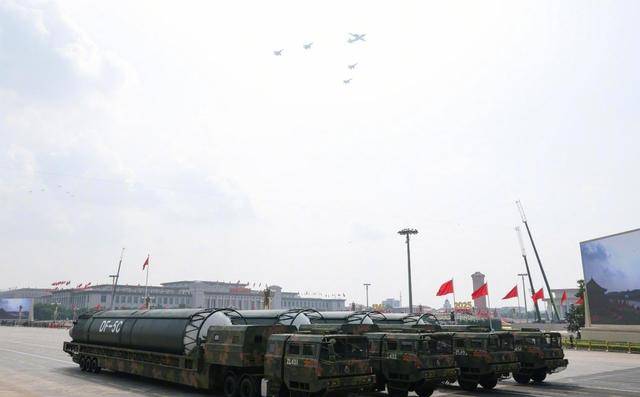覆盖全球不是空话<strong></p>
<p>欧菲光股票</strong>，东风-5C官宣，中国版轨道轰炸系统正式亮相？