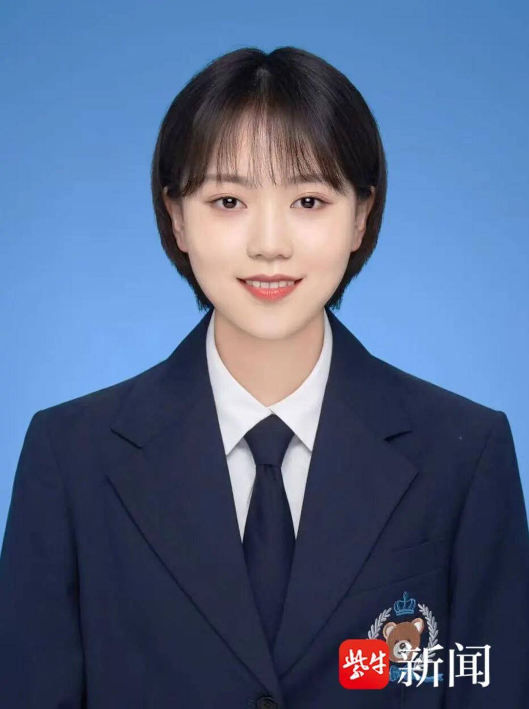 抗战胜利80周年大阅兵民兵方阵<strong></p>
<p>欧菲光股票</strong>，有两名女生来自无锡地区