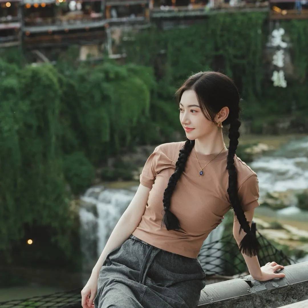 景甜工作室否认“冯绍峰景甜闪婚”<strong></p>
<p>贵州茅台股票</strong>，连发4个感叹号：景甜女士未婚单身，请停止造谣