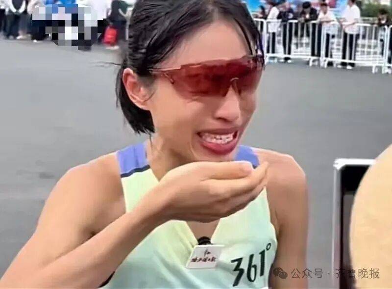 “最快女护士”丈夫发声：并非经常调休<strong></p>
<p>贵州茅台股票</strong>，科室大多数护士每月能有两次或以上的完整周末