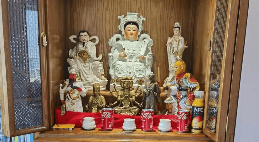 “昆仑童子”案告破<strong></p>
<p>长电科技股票</strong>！恶行披露——