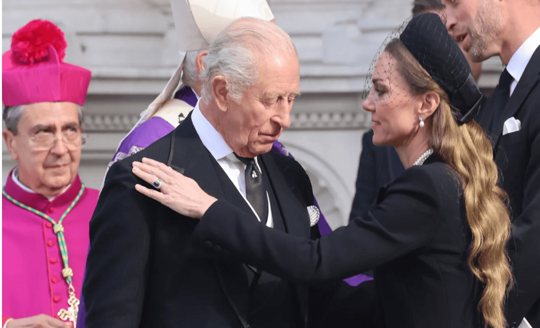 凯特查尔斯温柔相拥!为爱狙杀柯克枪手<strong></p>
<p>汤姆猫股票</strong>,却被爱出卖?甜蜜短信变铁证!