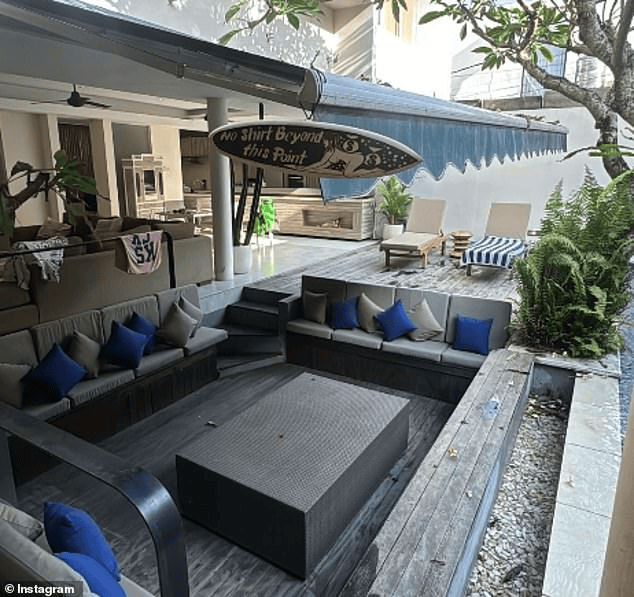 23岁澳大利亚1米78男子淹死在印尼1米5深泳池<strong></p>
<p>新浪财经股票首页行情</strong>,遗体送回国心脏丢失,出现多处割伤和瘀痕