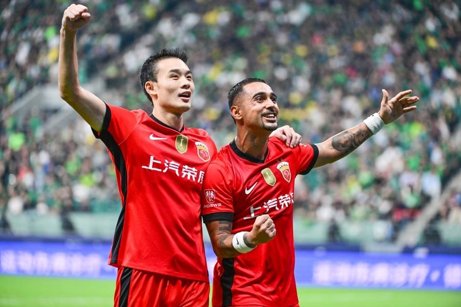 中超争冠形势明朗：国安已经掉队<strong></p>
<p>新浪财经股票首页行情</strong>，申花希望渺茫，蓉城领先海港半个身位