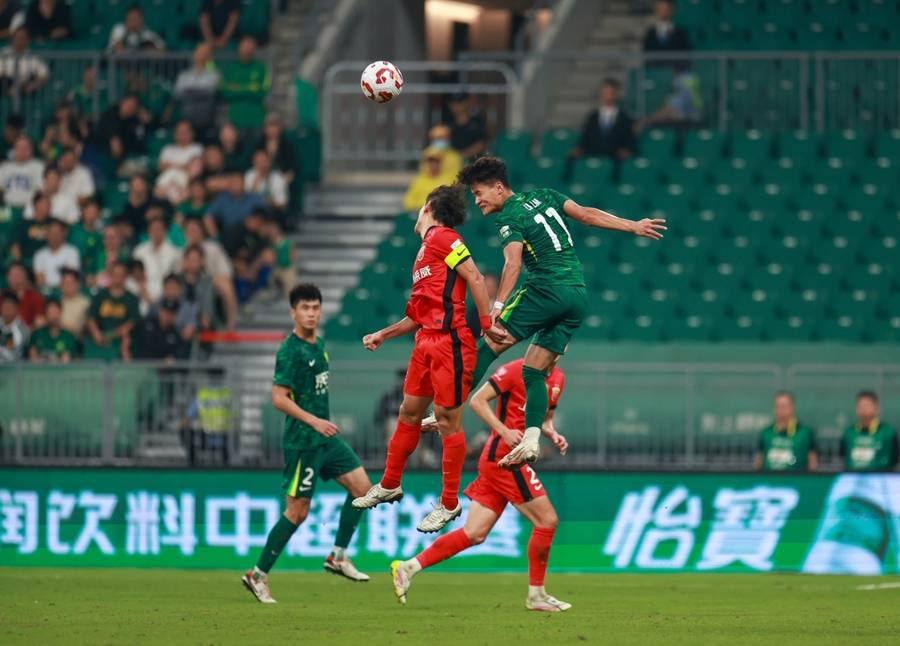 中超争冠形势明朗：国安已经掉队<strong></p>
<p>新浪财经股票首页行情</strong>，申花希望渺茫，蓉城领先海港半个身位