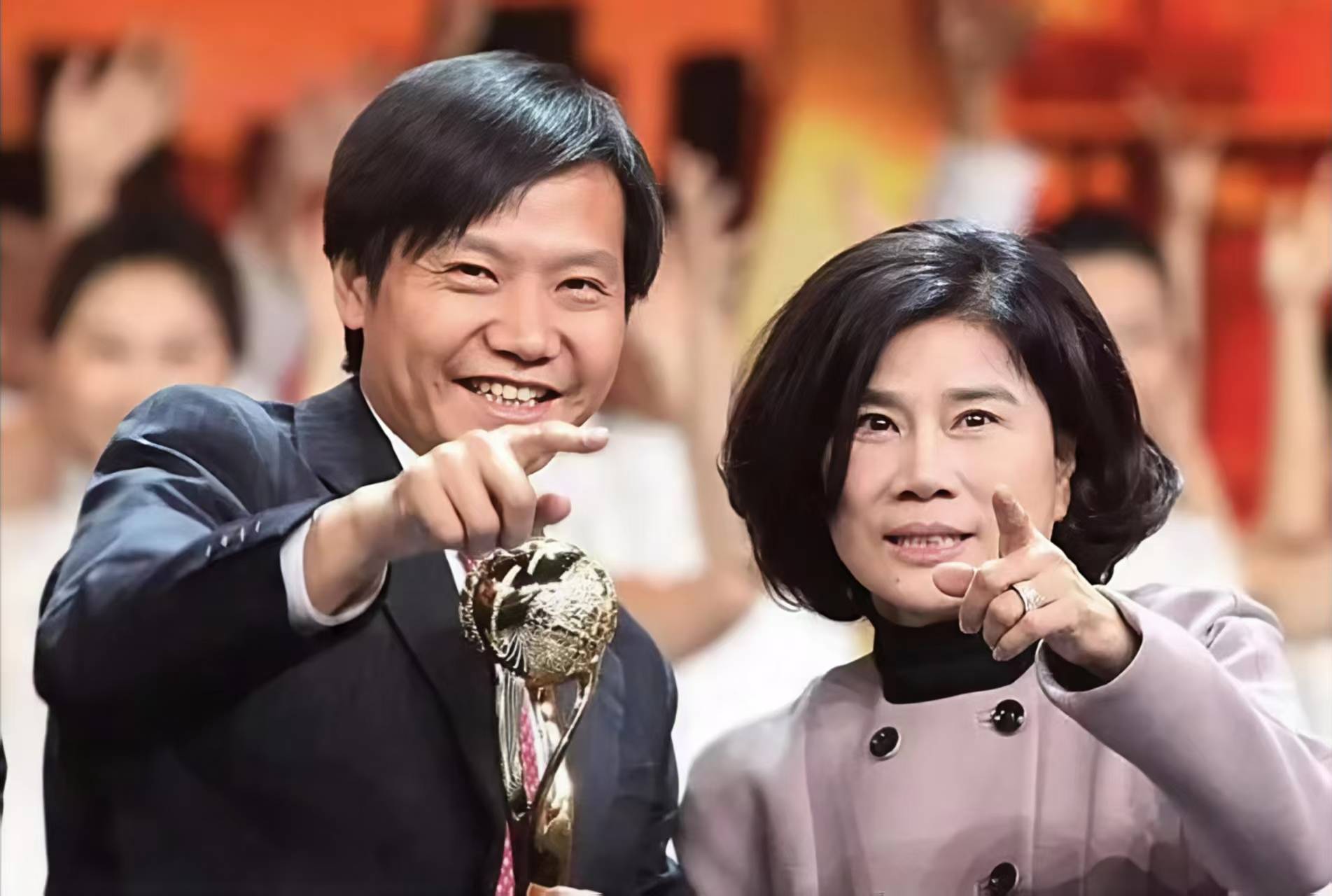 小米与格力是怎么了:前有十亿赌约的玩笑<strong></p>
<p>美团股票</strong>,后有十年包修的较真