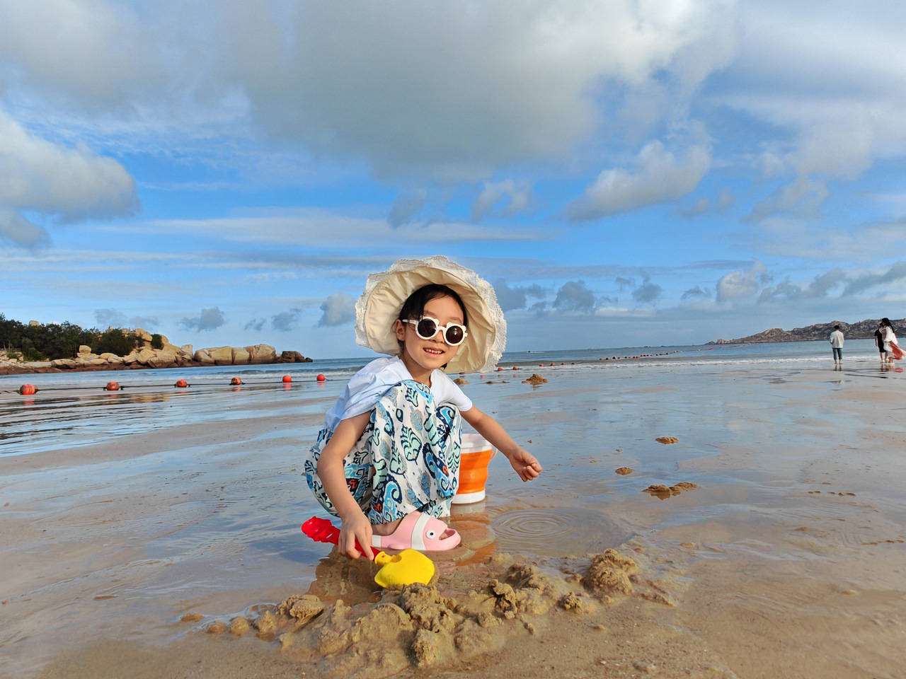 全杭州的娃都出动了？这是刚刚的火车东站<strong></p>
<p>常山北明股票</strong>！秋假大军即将席卷全国