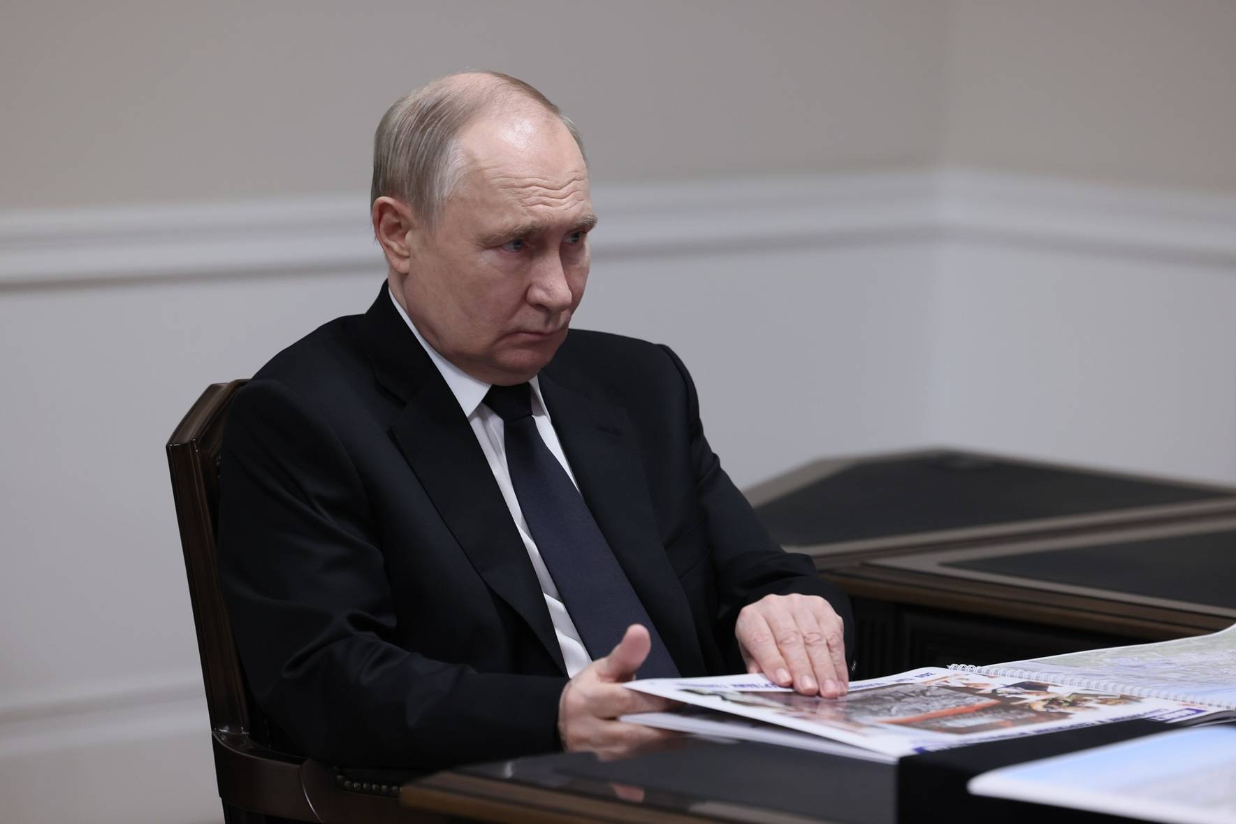 乌军可能袭击克宫?俄方表态<strong></p>
<p>中国石油股票</strong>!丹麦临时禁飞民用无人机5日!乌军:击落及拦截共611个空中目标