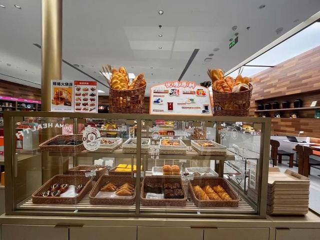 一小时售罄<strong></p>
<p>京东方a股票</strong>!年轻人涌入医院抢面包