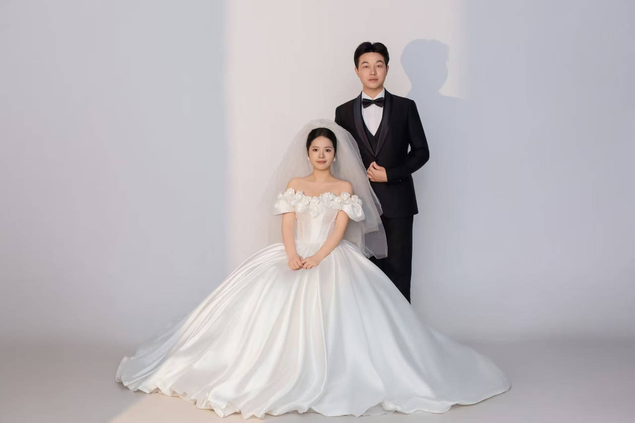 那个让老师骄傲的“调皮”班级！30年同学聚会<strong></p>
<p>以岭药业股票</strong>，还伴有一封来自贵州的感谢信