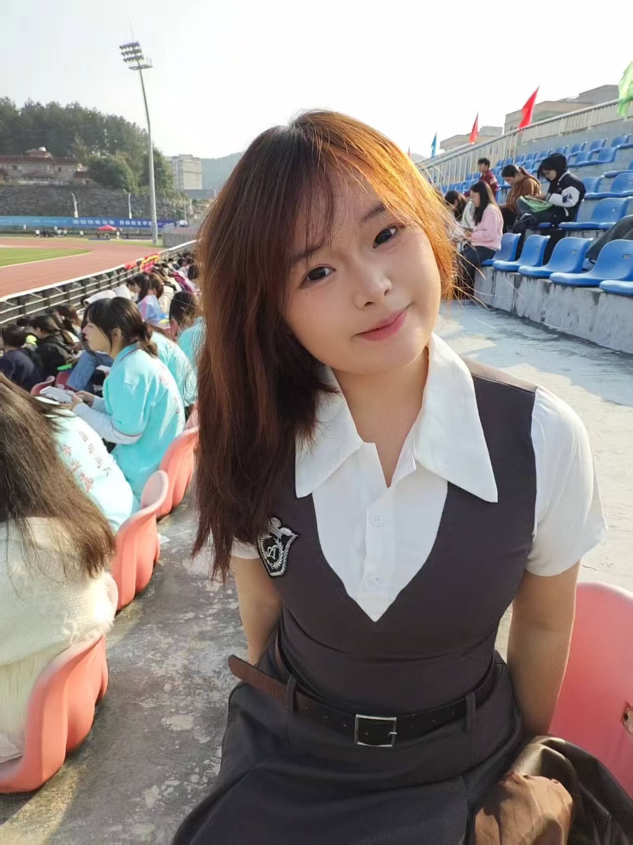 那个让老师骄傲的“调皮”班级！30年同学聚会<strong></p>
<p>以岭药业股票</strong>，还伴有一封来自贵州的感谢信