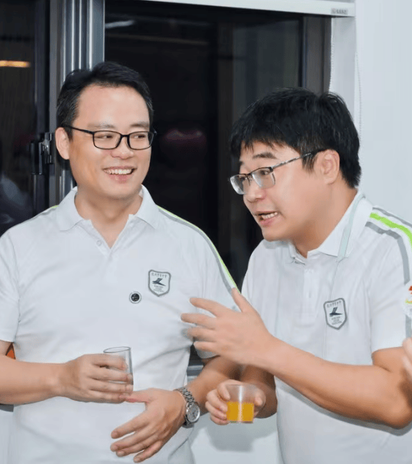 那个让老师骄傲的“调皮”班级！30年同学聚会<strong></p>
<p>以岭药业股票</strong>，还伴有一封来自贵州的感谢信