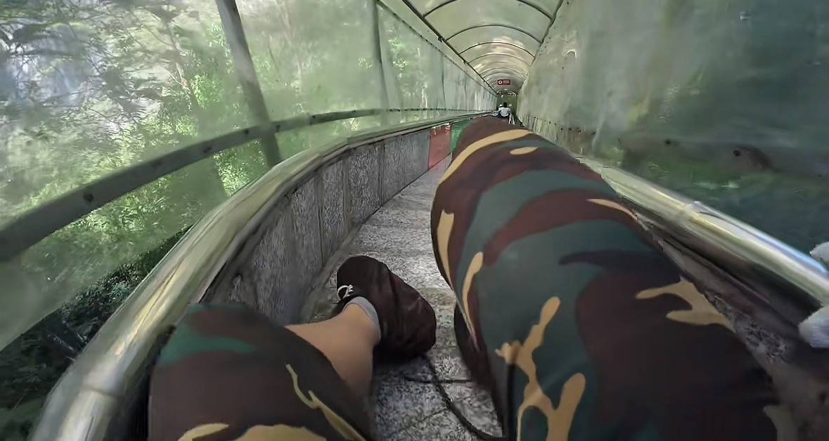 游客称在广西丹炉山滑道遇蛇<strong></p>
<p>360股票</strong>，景区致歉：这么多年就这一次，每年都做防蛇处理