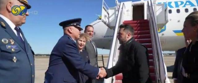 特朗普问是否介意美向乌提供“战斧”<strong></p>
<p>谷歌股票</strong>，普京：很不喜欢这主意