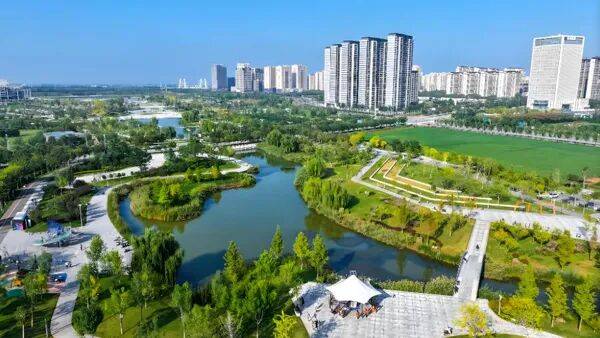 刘宁在洛阳市领导干部会议上强调:牢记殷殷嘱托 勇于担当作为 奋力建强中原城市群副中心城市