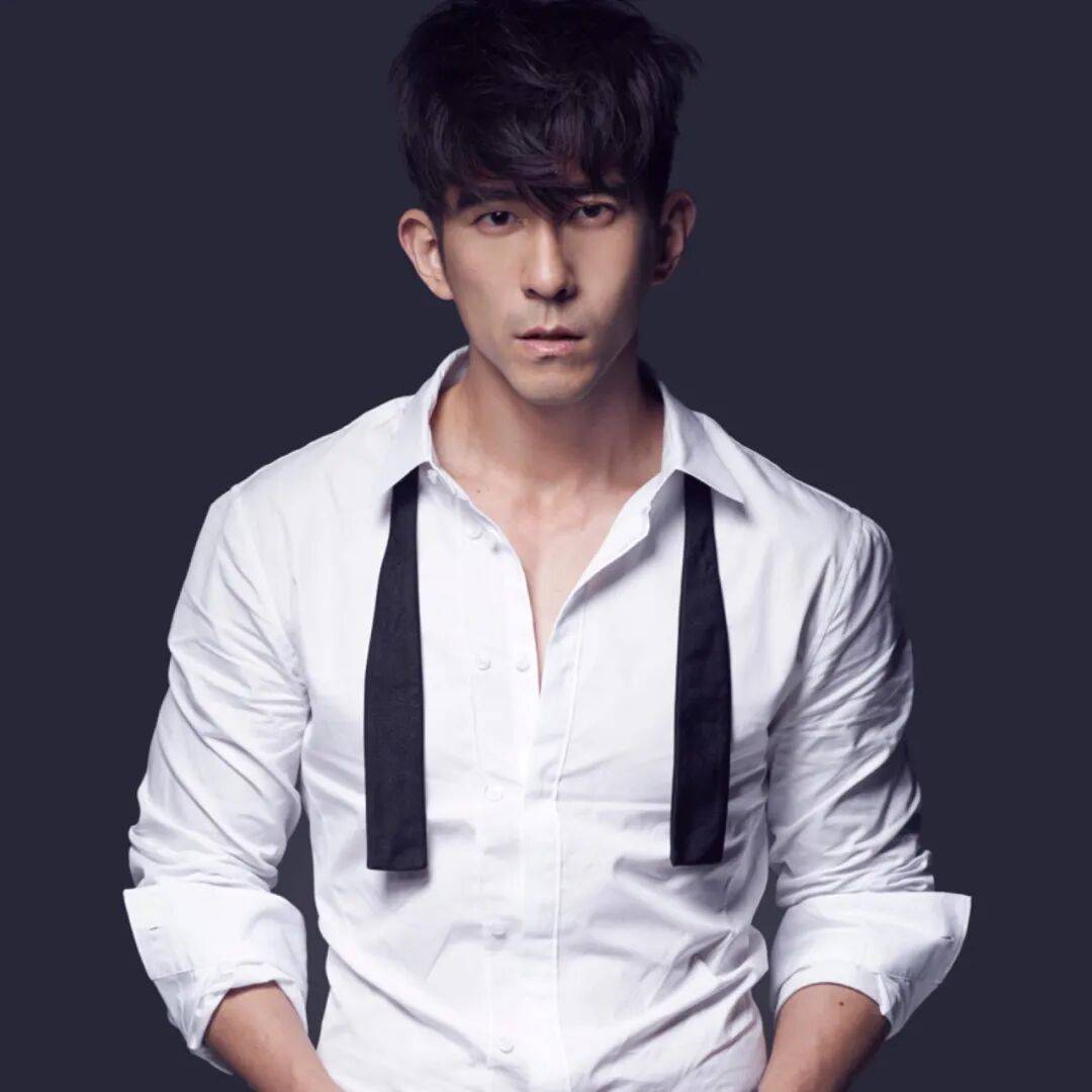 演员贾静雯回应修杰楷被拘提：震惊不已<strong></p>
<p>上海贝岭股票</strong>，孩子目睹父亲被上铐受惊吓