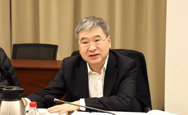 一日打三虎！蒋超良、陆文俊被双开<strong></p>
<p>爱尔眼科股票</strong>，张建华被开除党籍