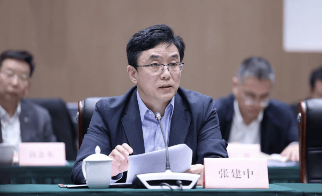 “中国版英伟达”摩尔线程来了！科创板IPO注册获批<strong></p>
<p>恒瑞医药股票</strong>，估值超300亿！创始人曾任英伟达大中华区总经理，背后这些投资人“赚麻了”