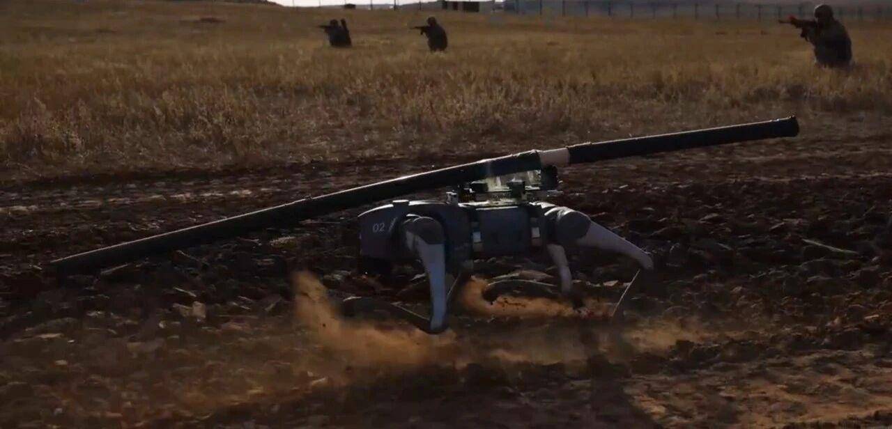 大场面!机器狗、无人机开路<strong></p>
<p>建设银行股票</strong>,实兵对抗演练画面公布