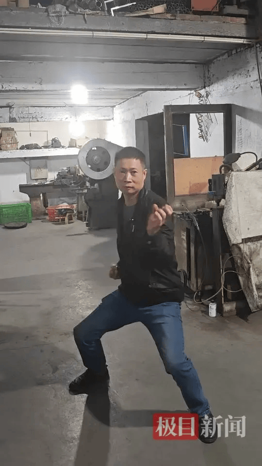 “传家锅”工厂账号粉丝已超260万<strong></p>
<p>通富微电股票</strong>,对话锅厂负责人傅家兄弟:30年老锅依然能用,证明当年造锅选择是对的