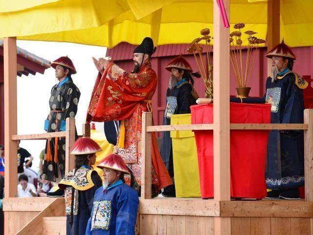 中国点名批评日本“对冲绳人等原住民的偏见与歧视”<strong></p>
<p>拼多多股票</strong>，日媒破防